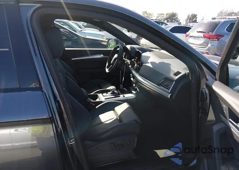 2024 Audi Q5 Sportback Premium Plus 45 Tfsi S Line Quattro S Tronic from USA, damaged, VIN WA15AAFY6R2075657